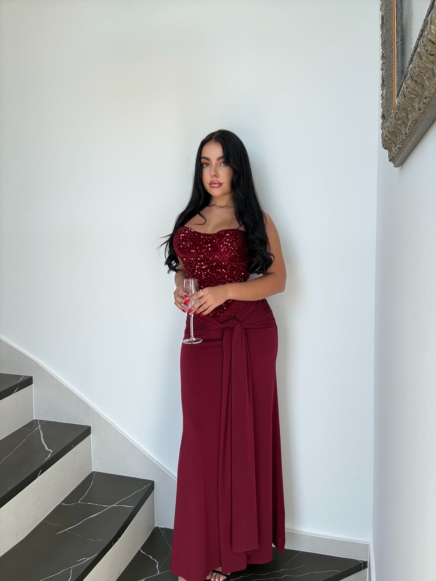 Vestido Ruby Elegance