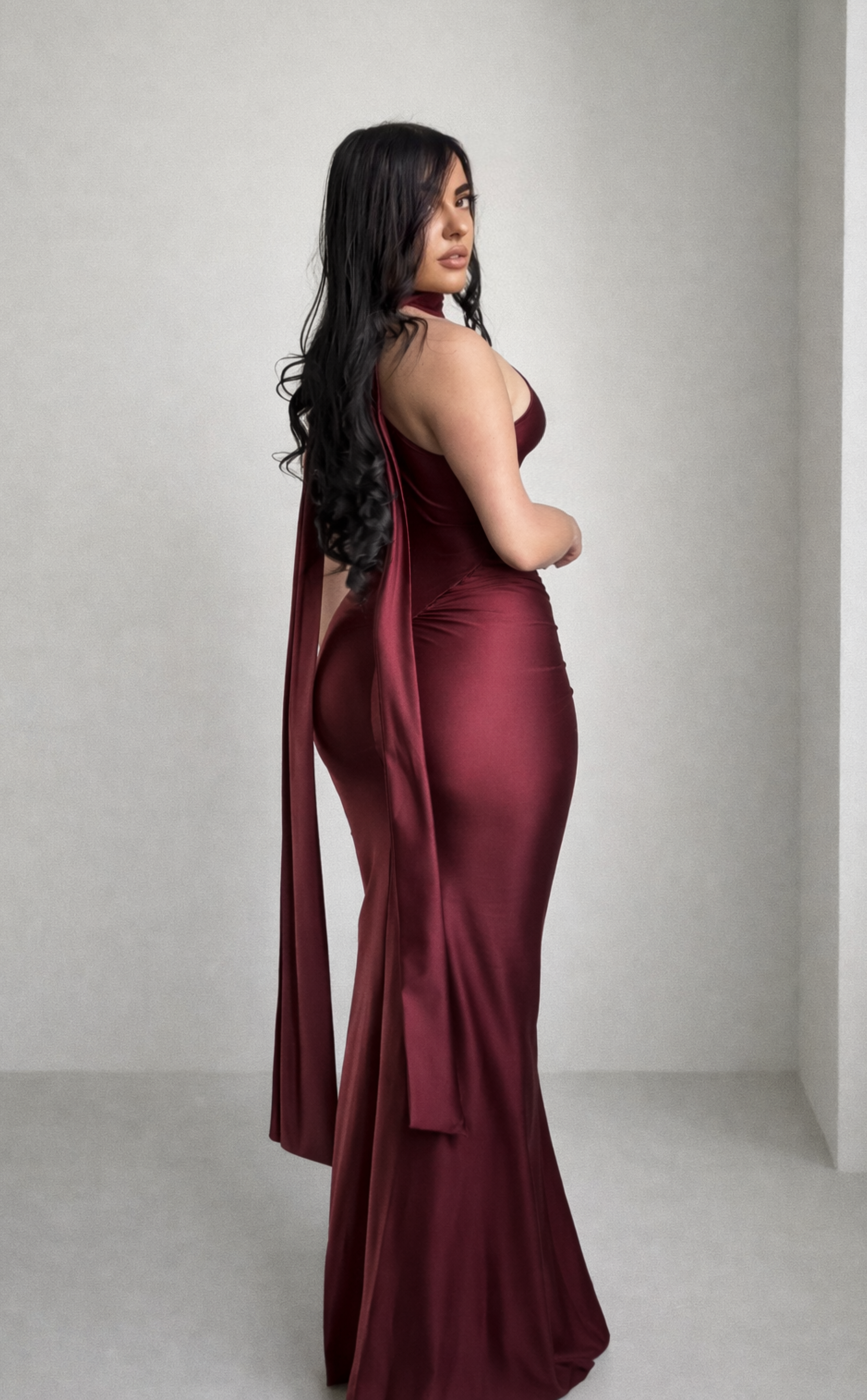 Vestido Halter Largo Burdeos
