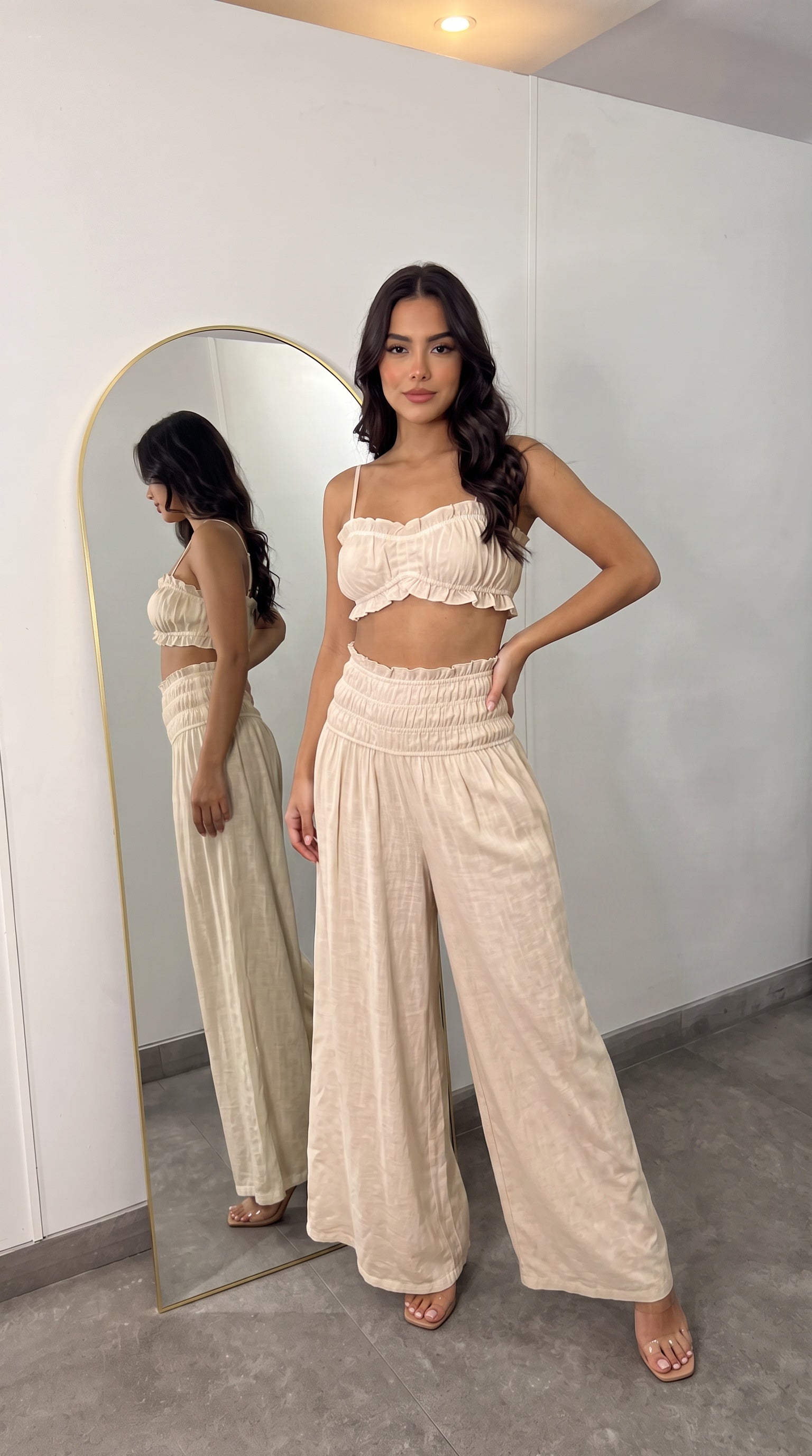 Conjunto Top Fruncido y Pantalón Fluido