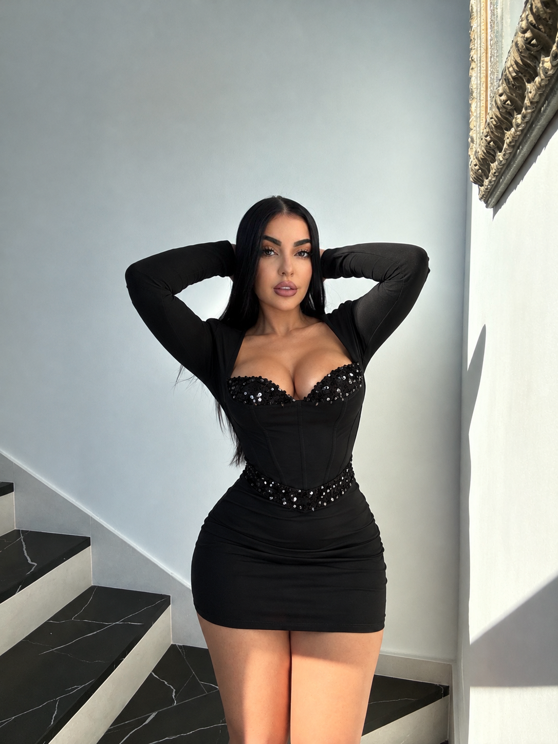Vestido efecto corsé con lentejuelas