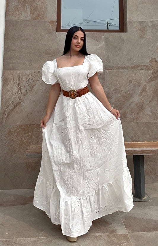 Bata Blanca de Abril