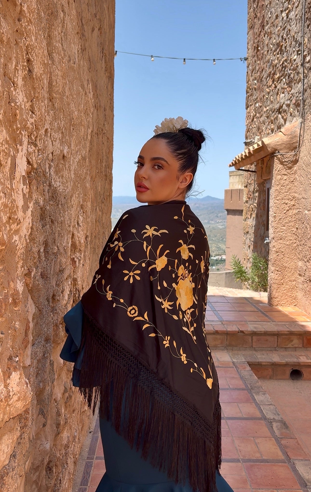 Mantón Flor de Medianoche