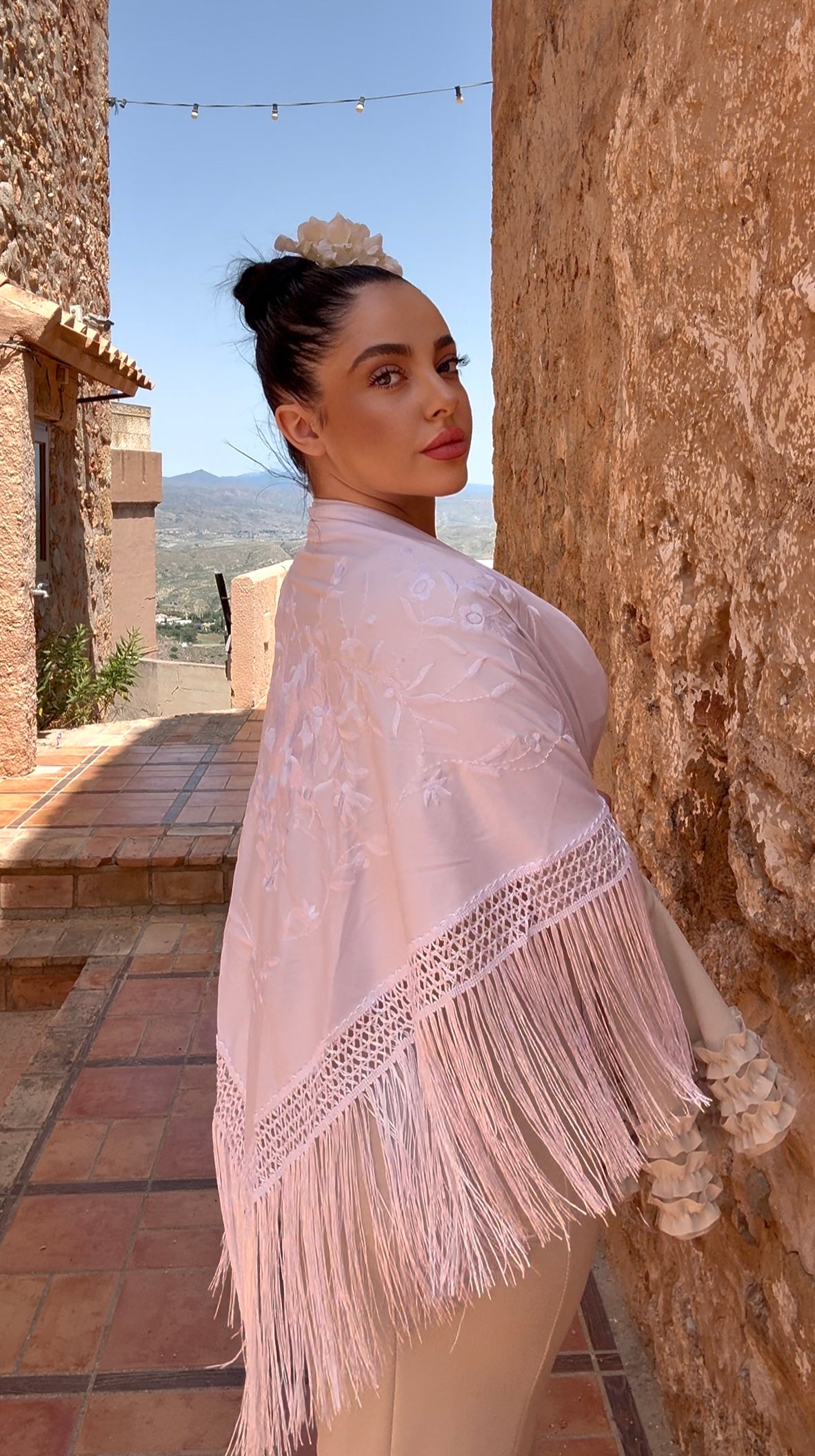 Mantón Blanca Aurora