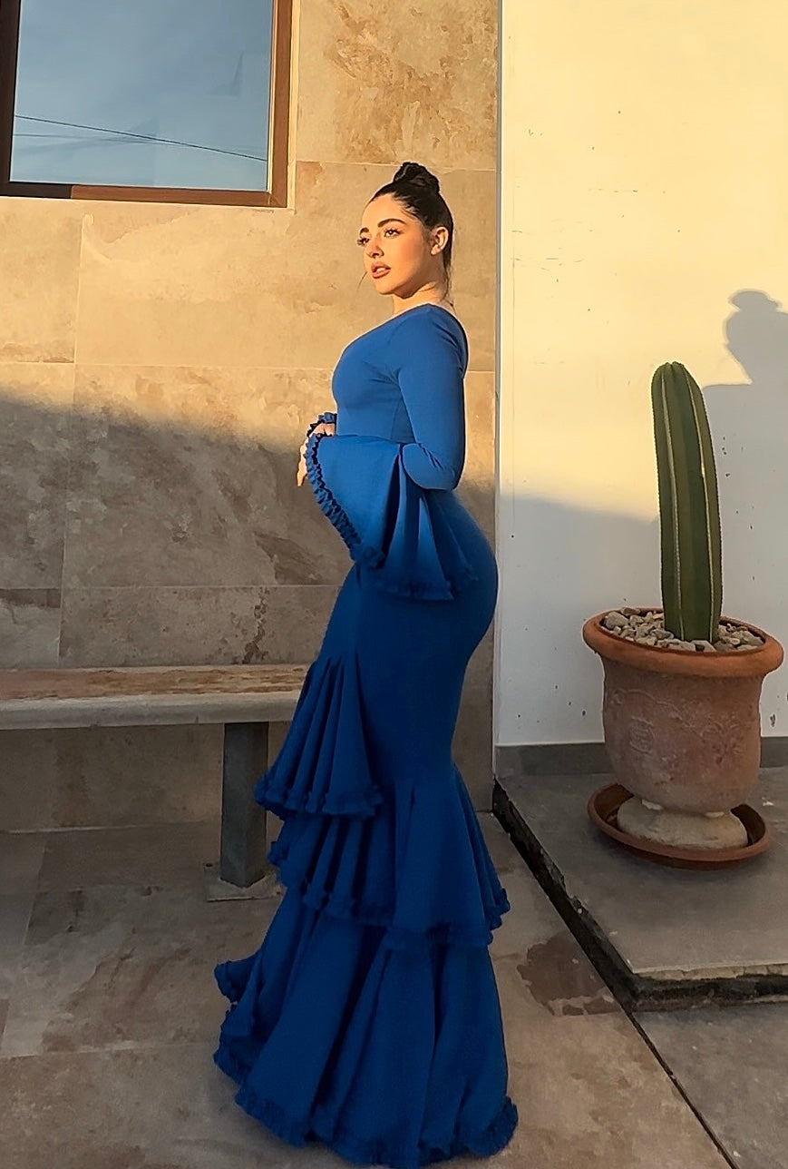Traje azul tendencia