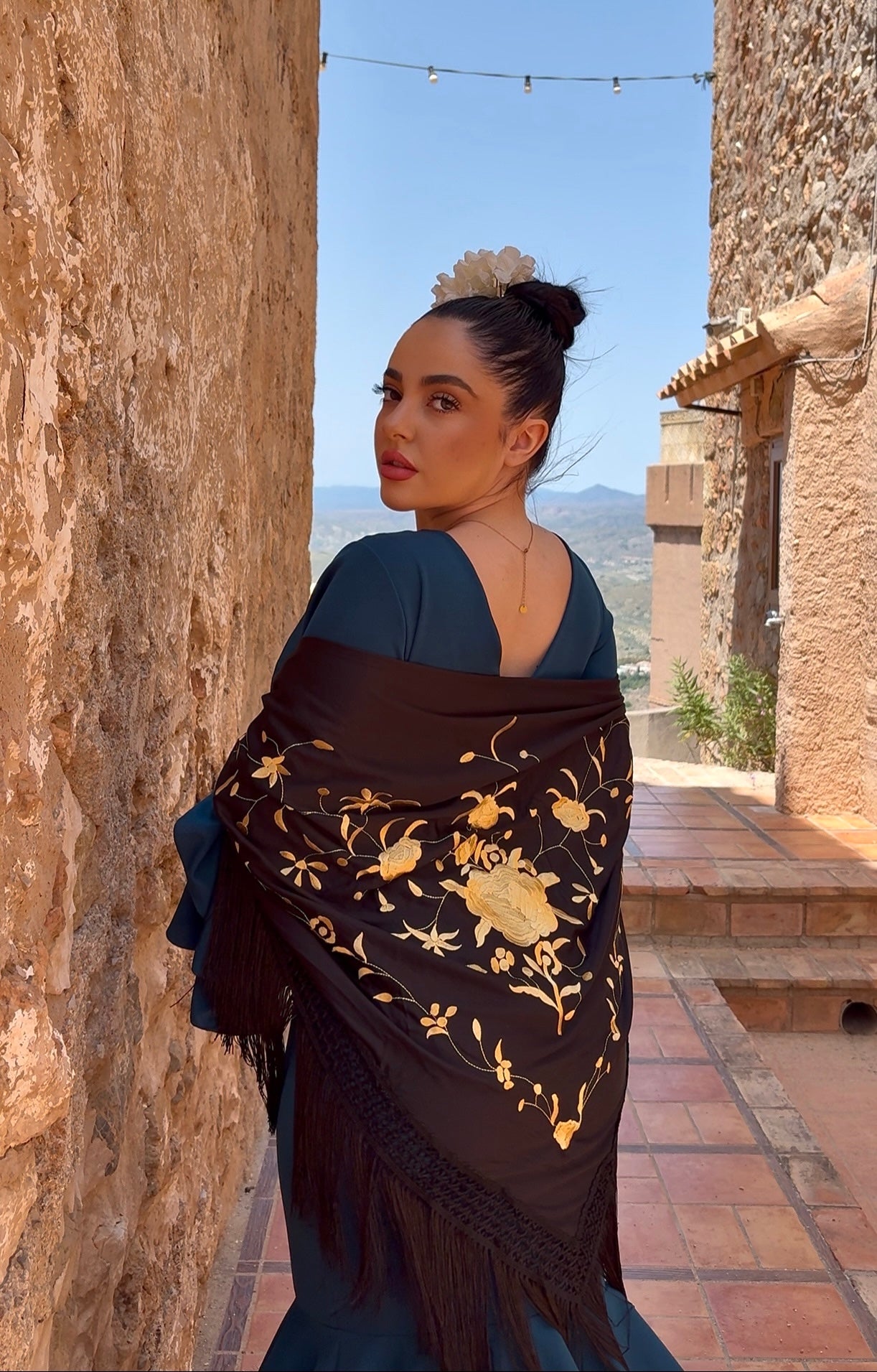 Mantón Flor de Medianoche